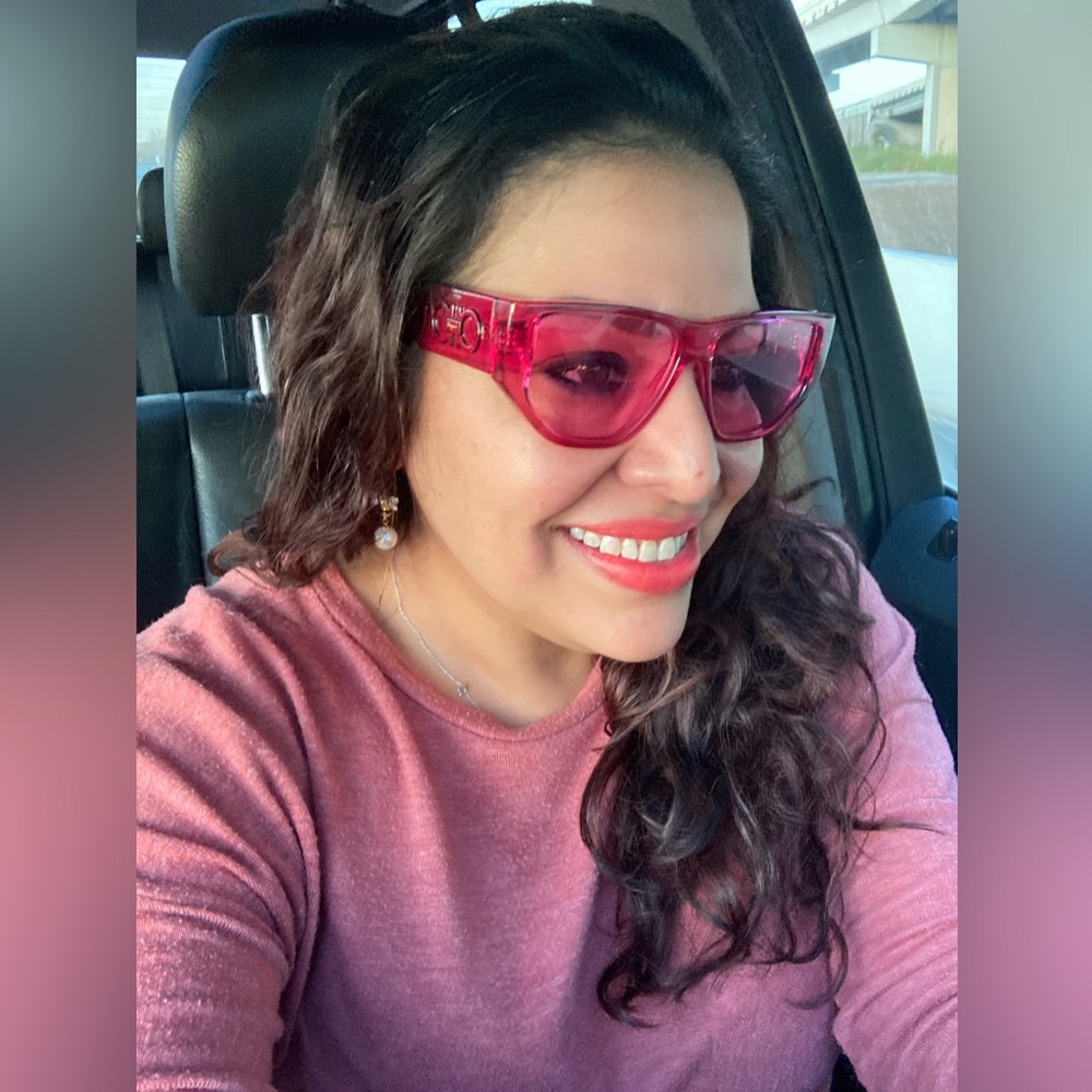Salvatore Ferragamo “MARCHON” transparent Pink Sunglasses with case 🕶️ - Picture 10 of 10